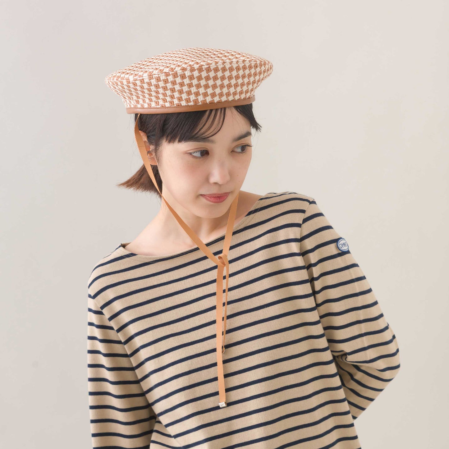 ハット 244-111712