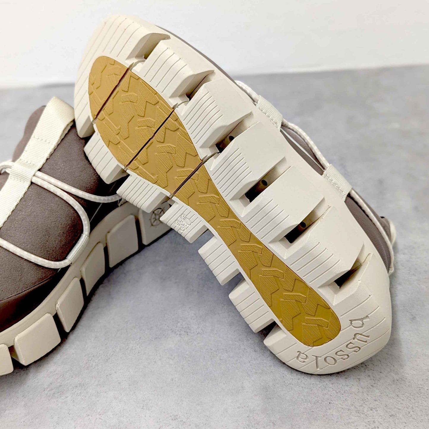 スニーカー BS2543