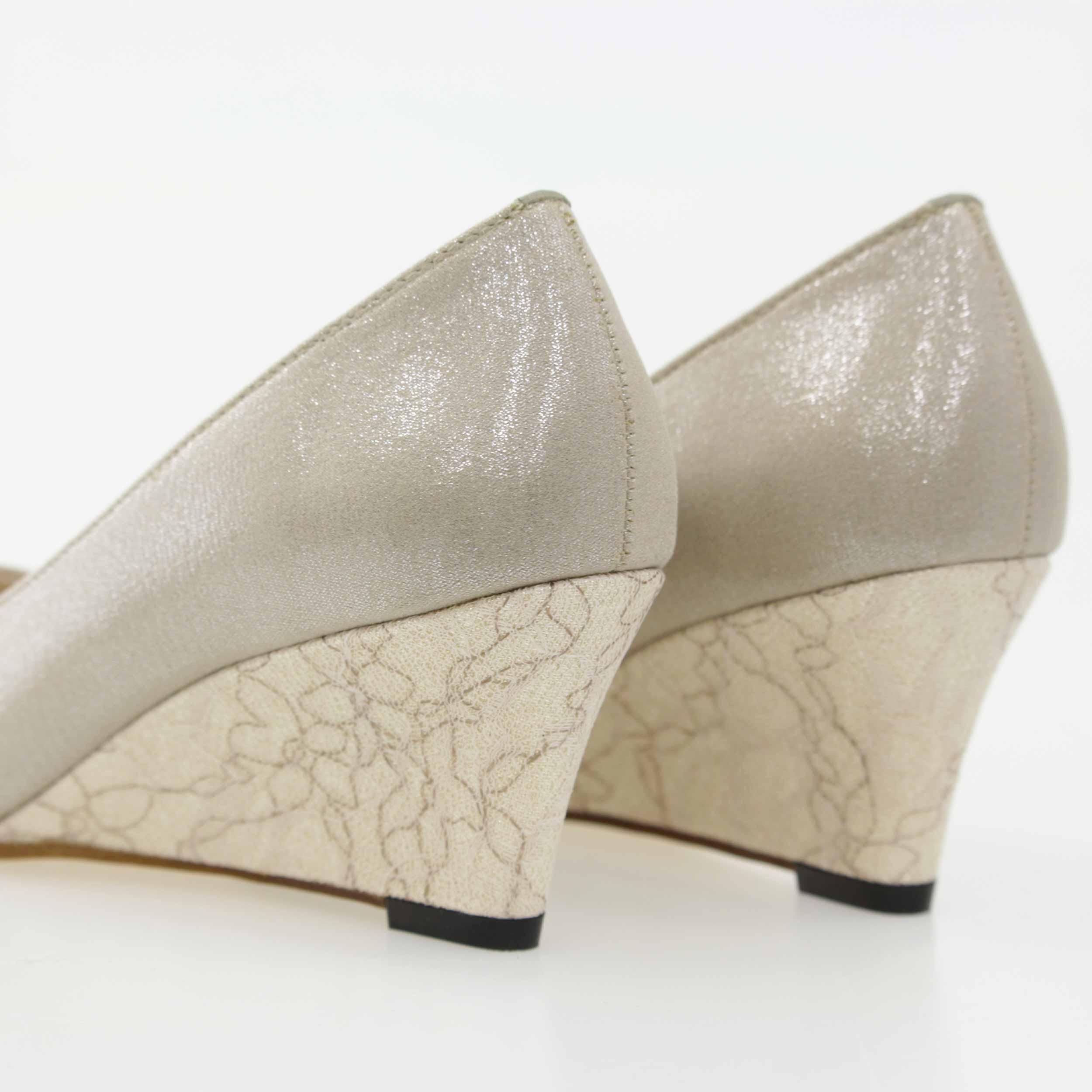 パンプス　61830