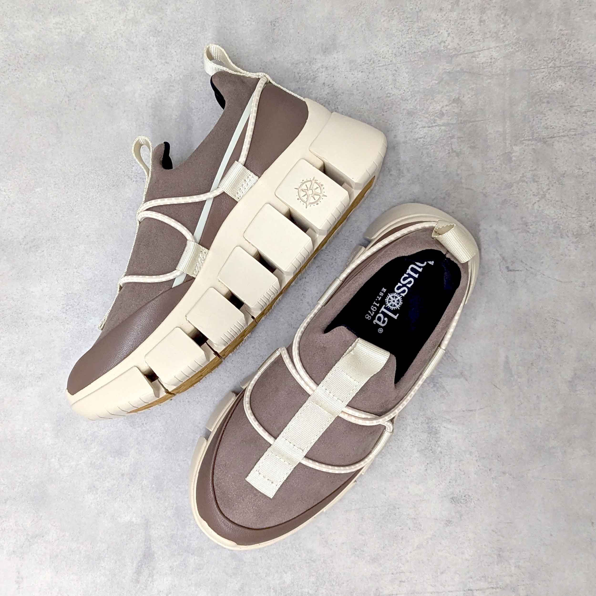 スニーカー BS2543