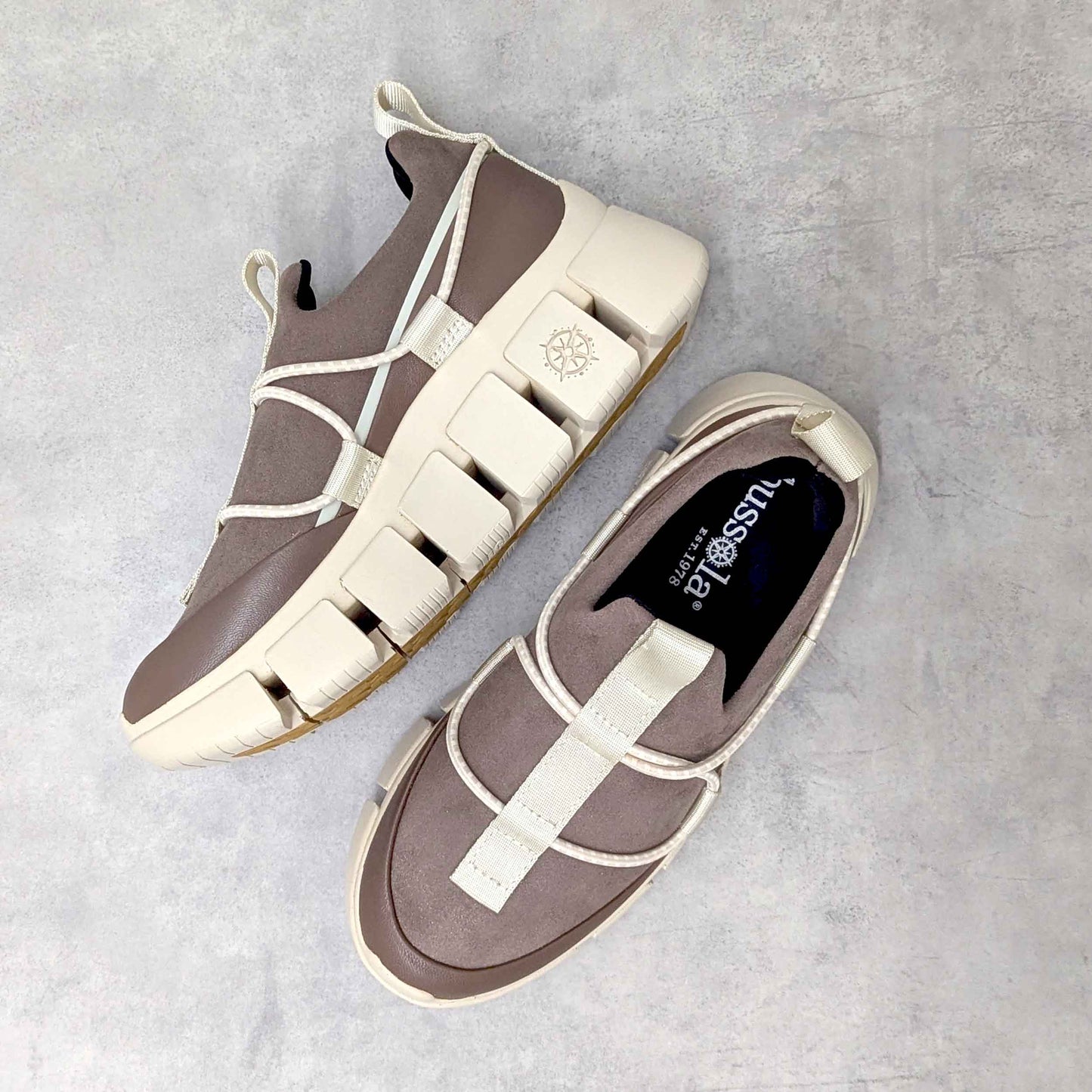 スニーカー BS2543