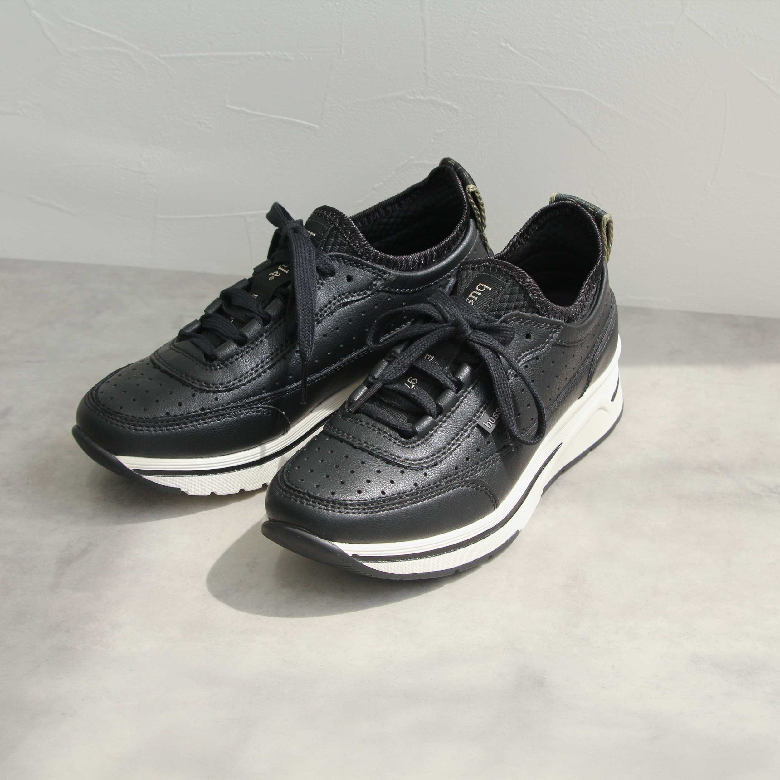 スニーカー BS2348