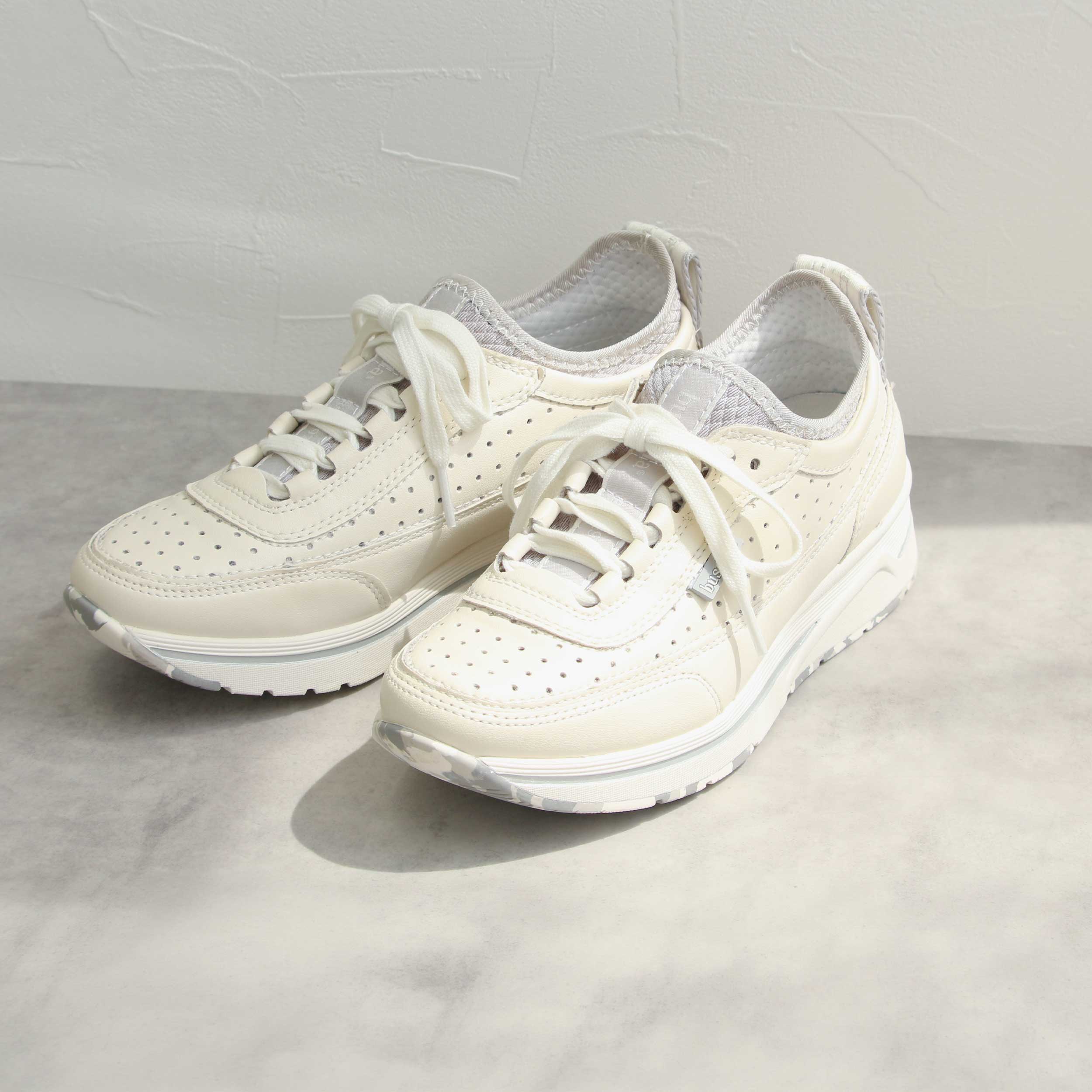 スニーカー BS2348