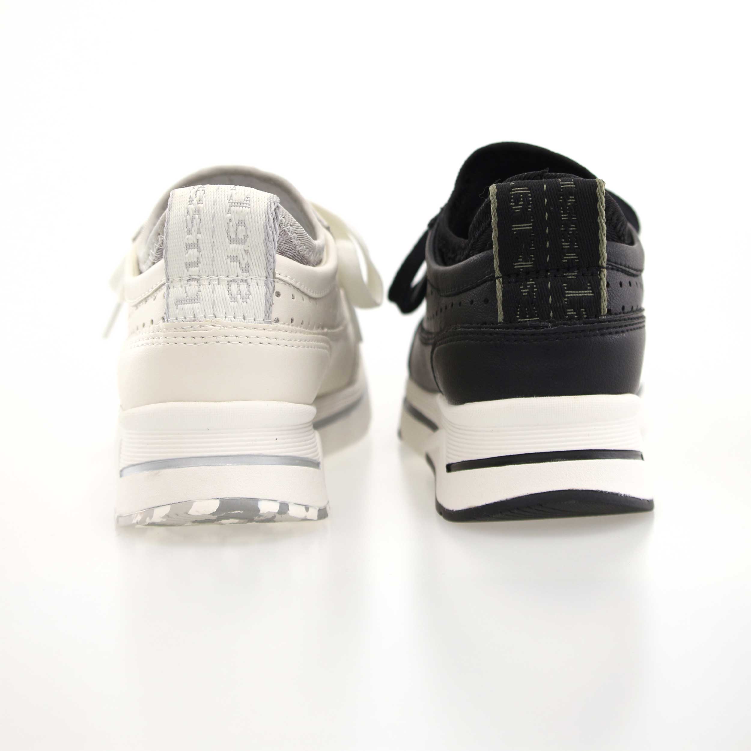 スニーカー BS2348