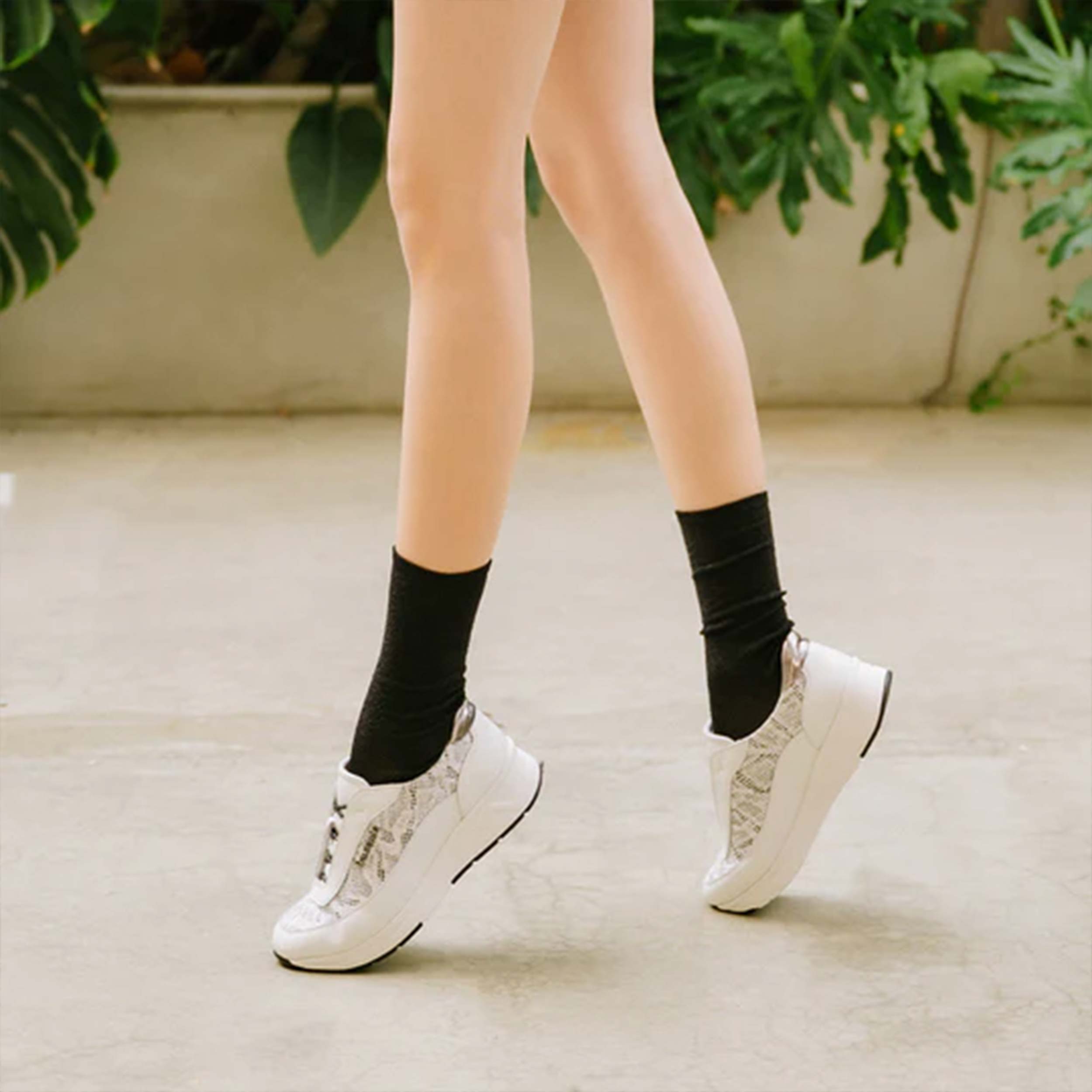 スニーカー BW2387