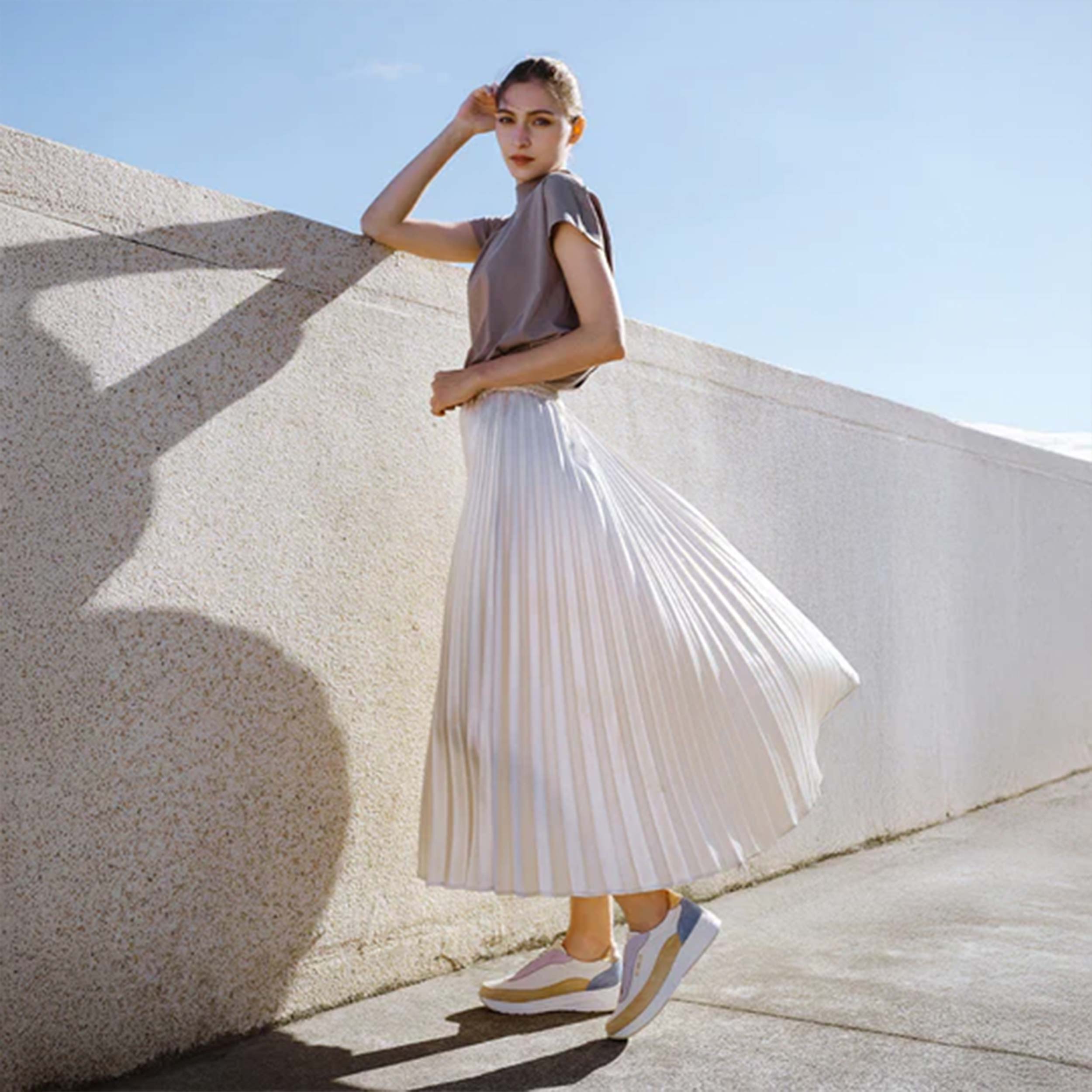 スニーカー BW2387