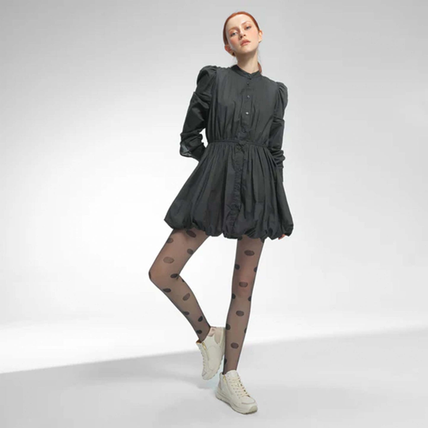 スニーカー BW2477