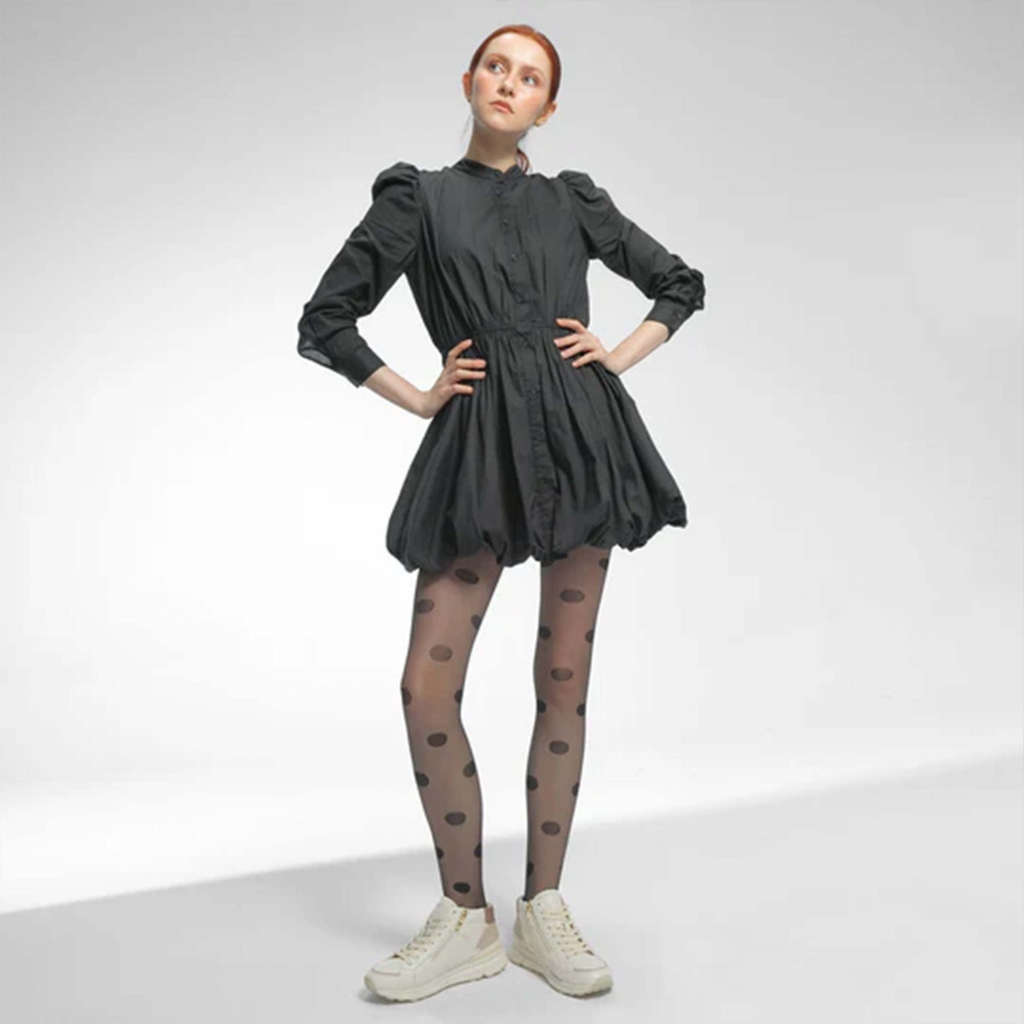 スニーカー BW2477