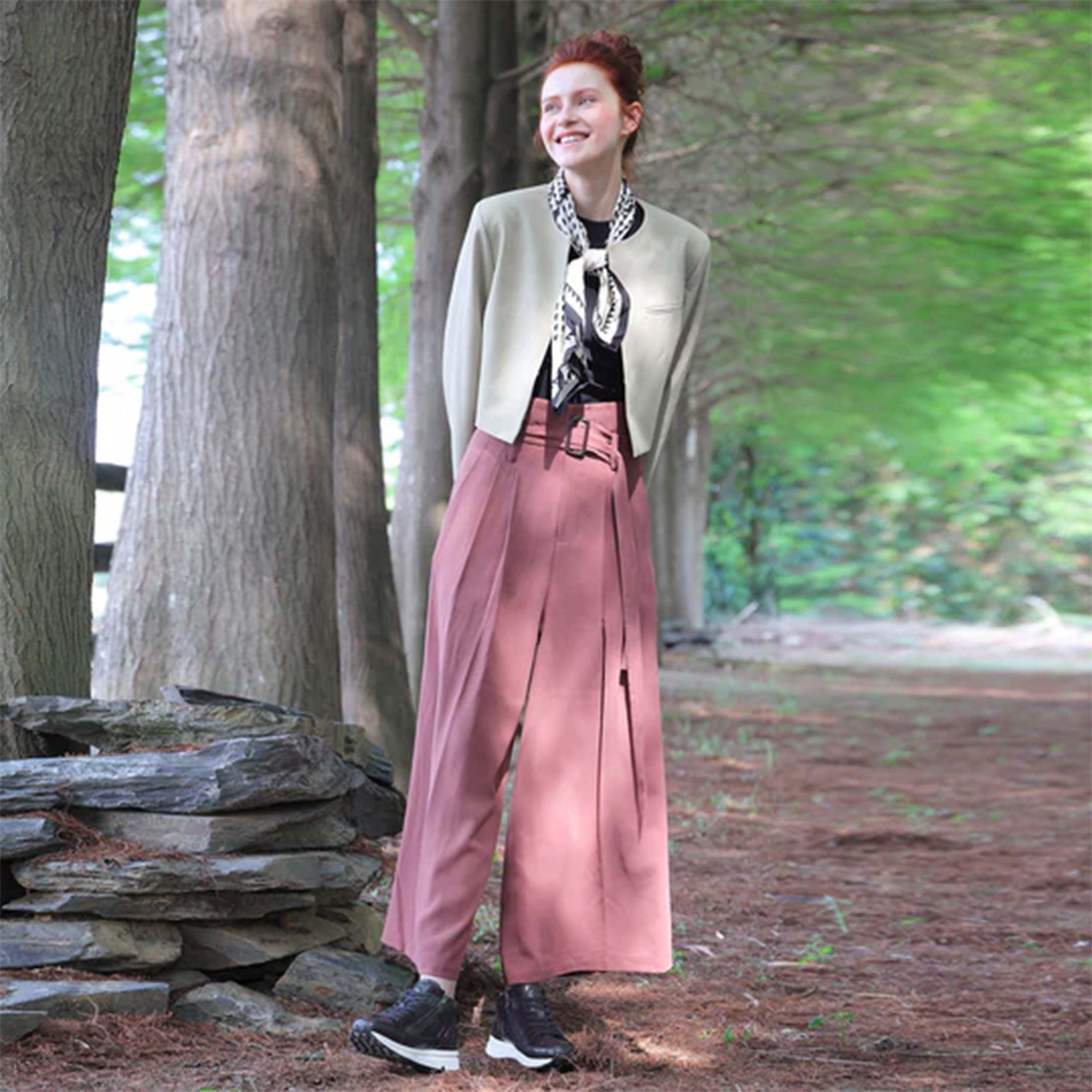 スニーカー BW2477