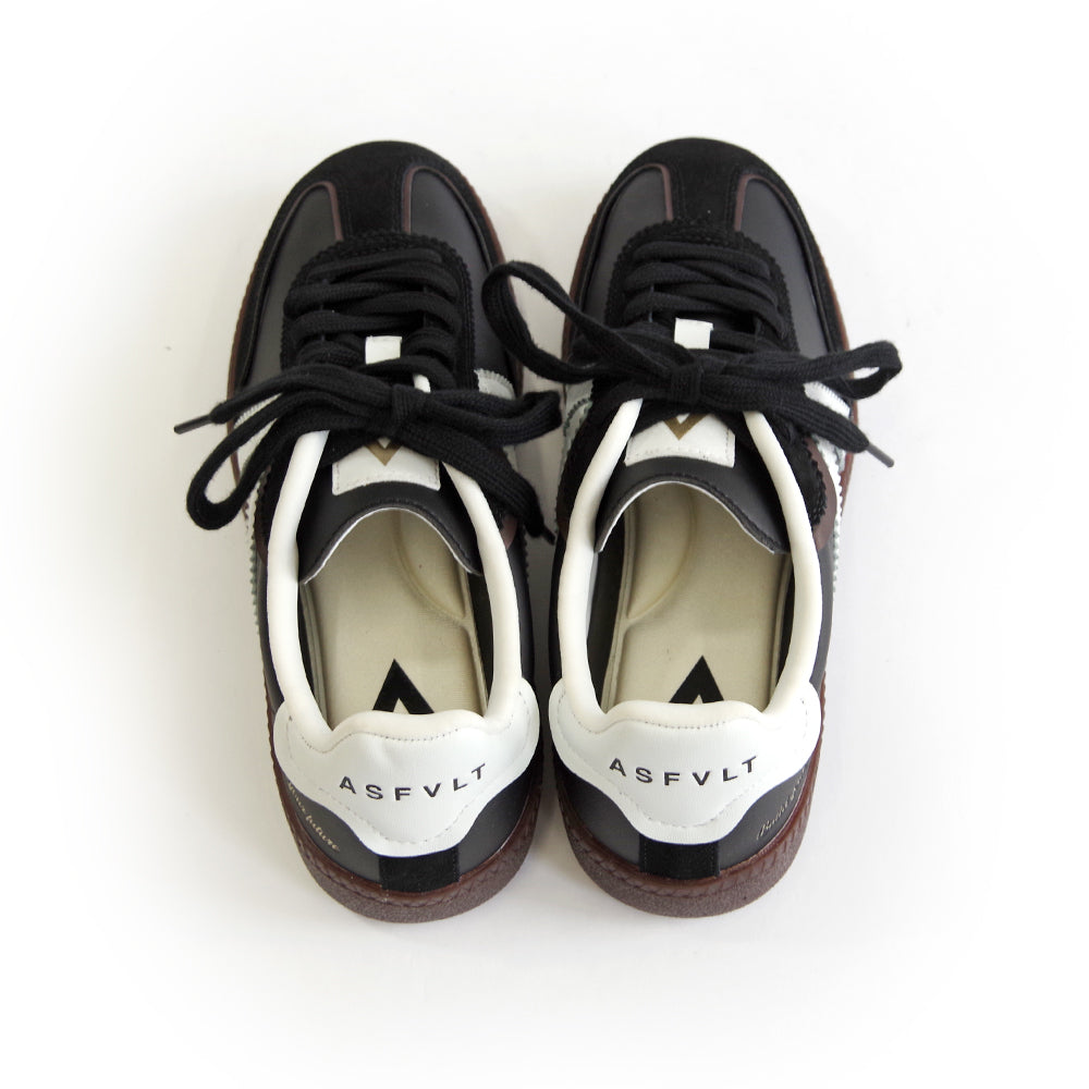 スニーカー ELITECLASSIC