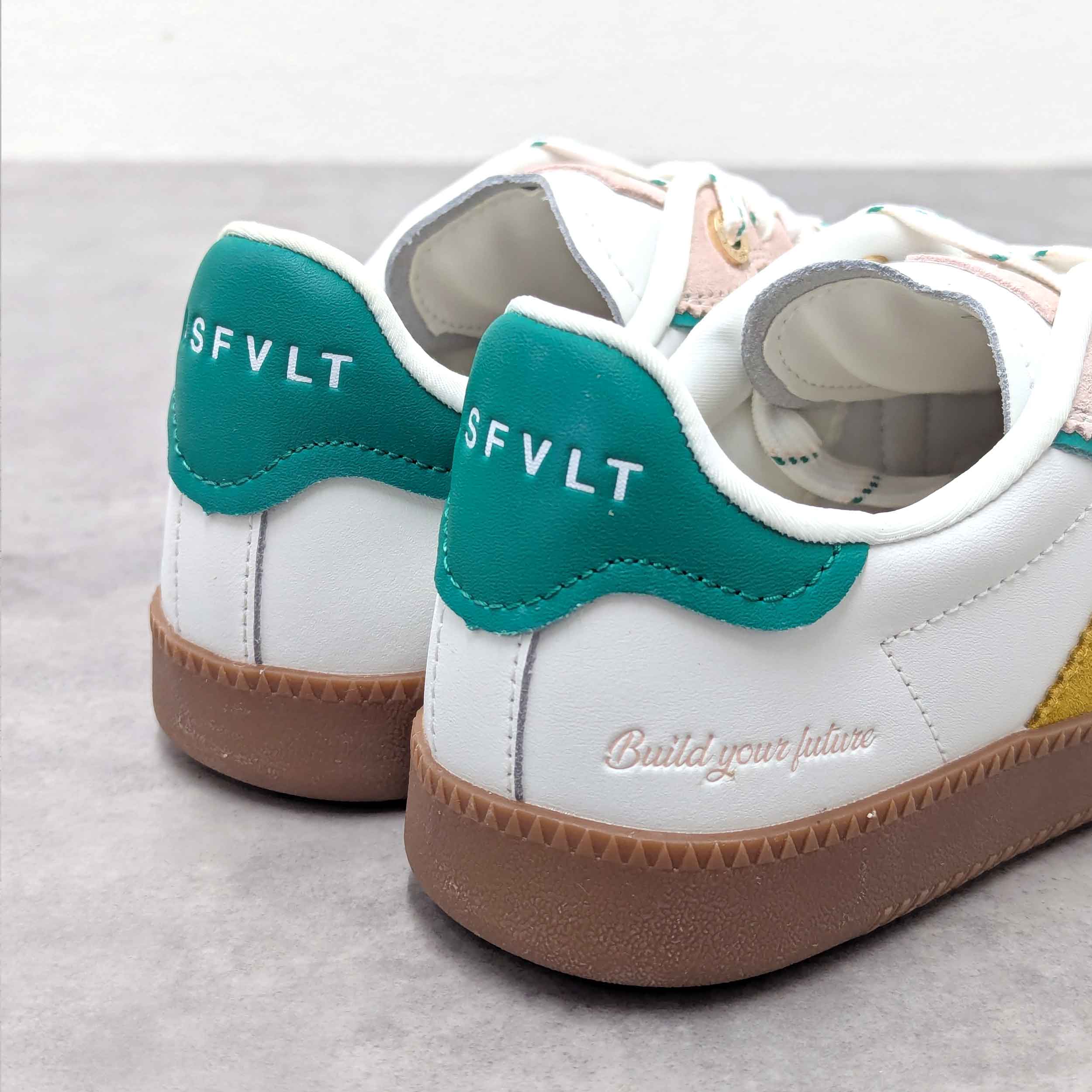 スニーカー ELITECLASSIC