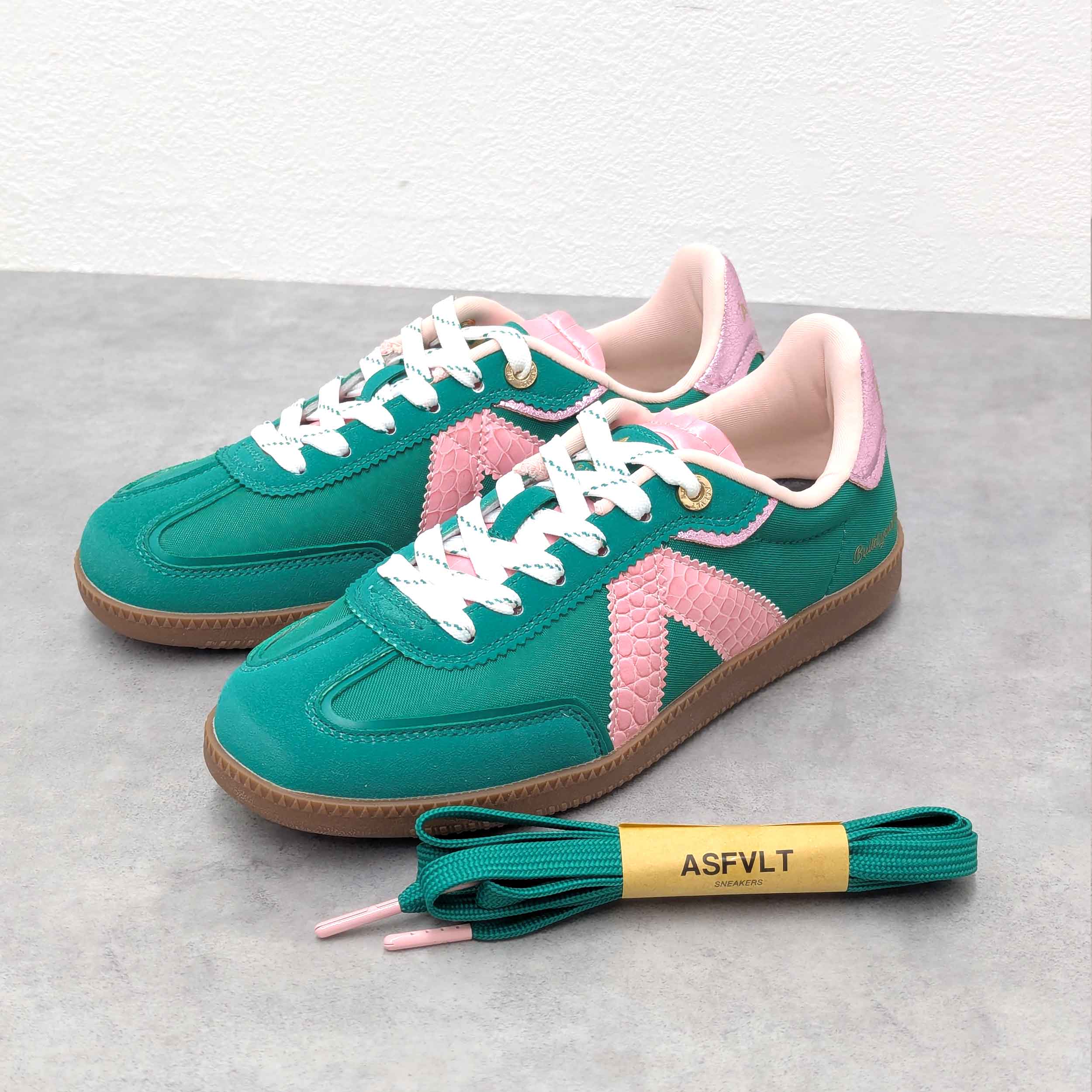 スニーカー ELITECLASSIC