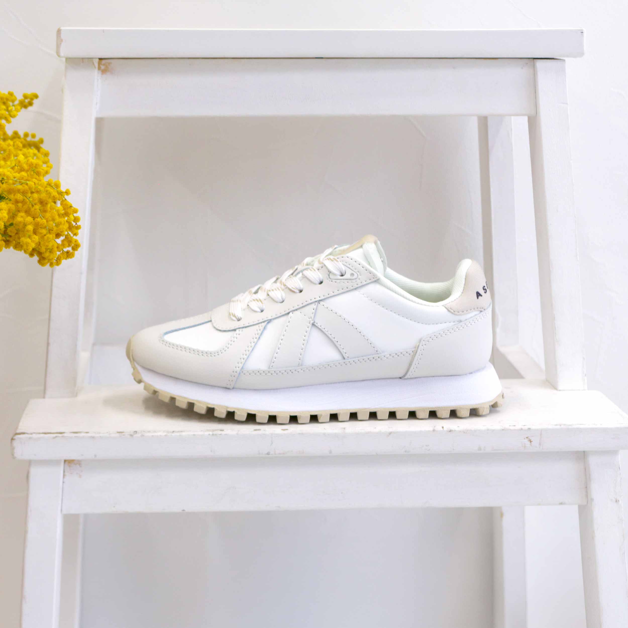 スニーカー GATE