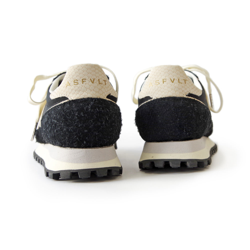 スニーカー GATE