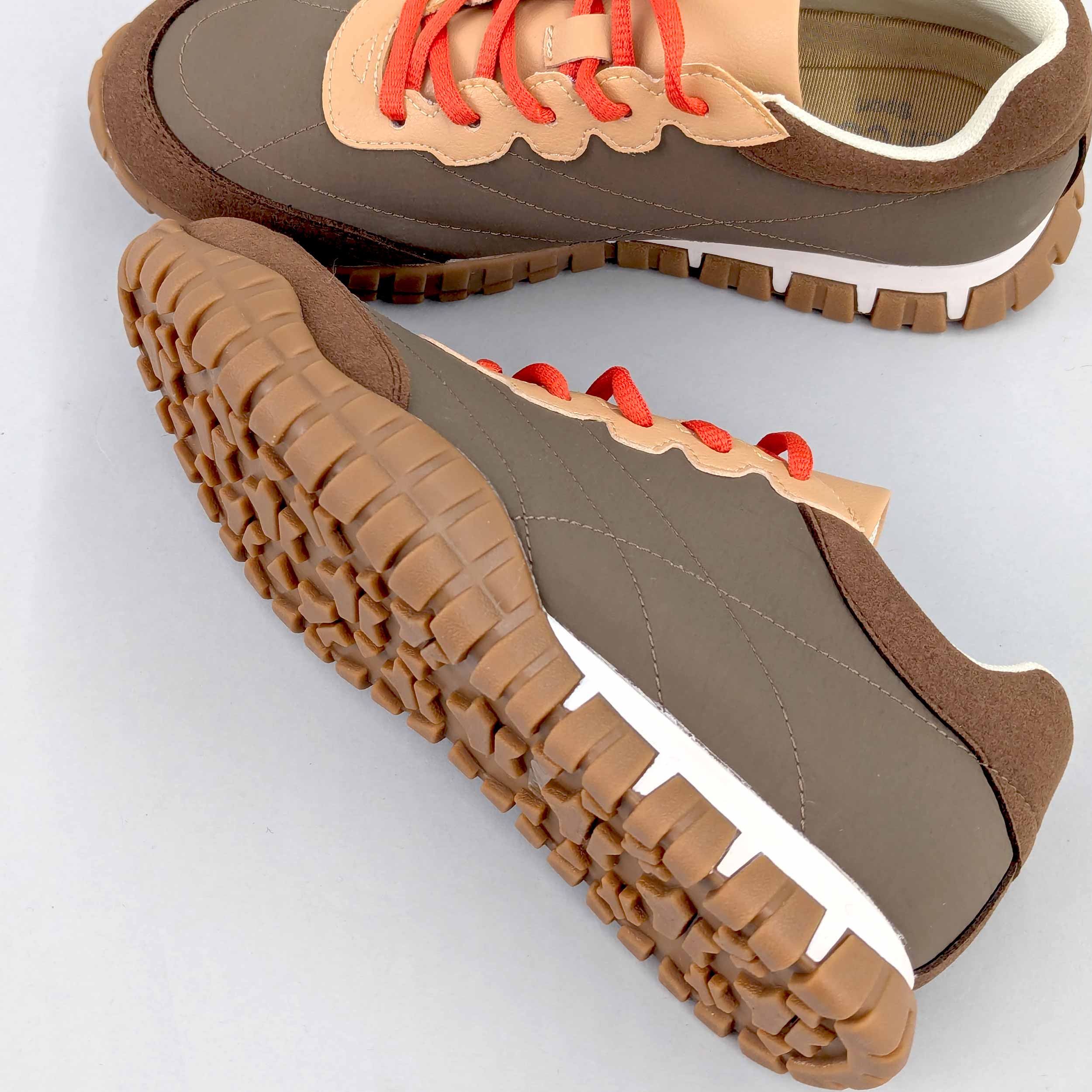 スニーカー　JS-9