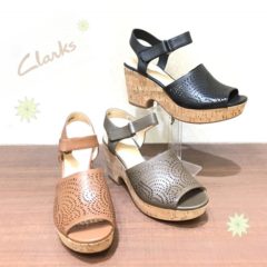 ☆「Clarks ウェッジサンダル」☆