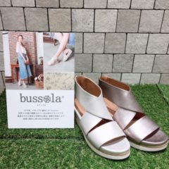 「bussola」サンダル入荷しました！